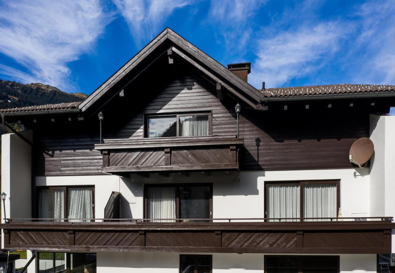 Ferienwohnung Haus 4 Montafon by Pferd auf Wolke Gaschurn Exterior foto