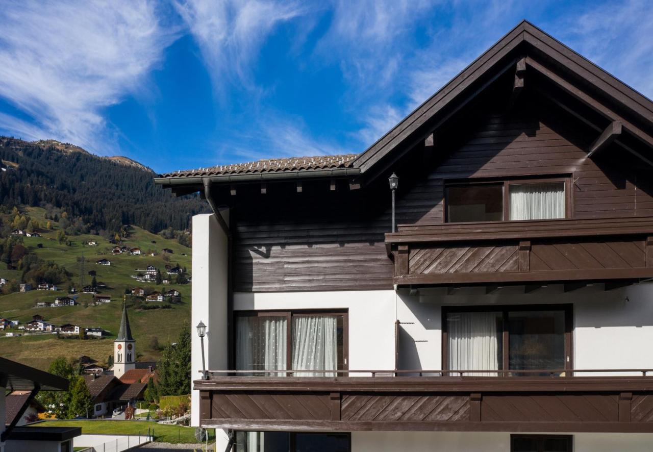 Ferienwohnung Haus 4 Montafon by Pferd auf Wolke Gaschurn Exterior foto